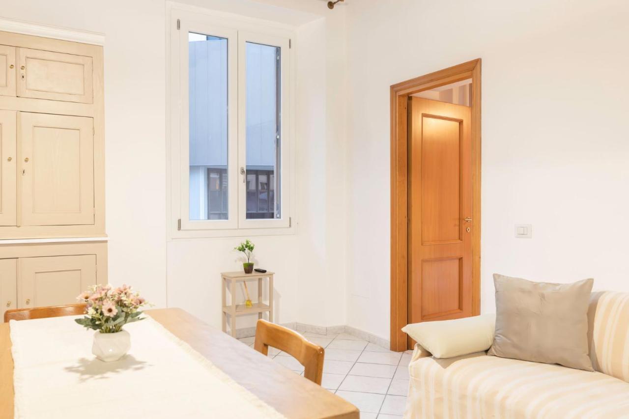 Appartamento Infinity House - Cagliari Centro Esterno foto